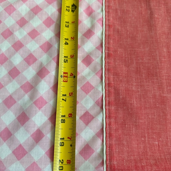 Vintage Canadian made Wadasso pillow cases
Measure as a queen - 33” x 20” - Picture 8 of 10